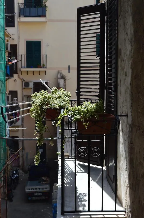 Apartment Futtitinni Home Casamia Palermo